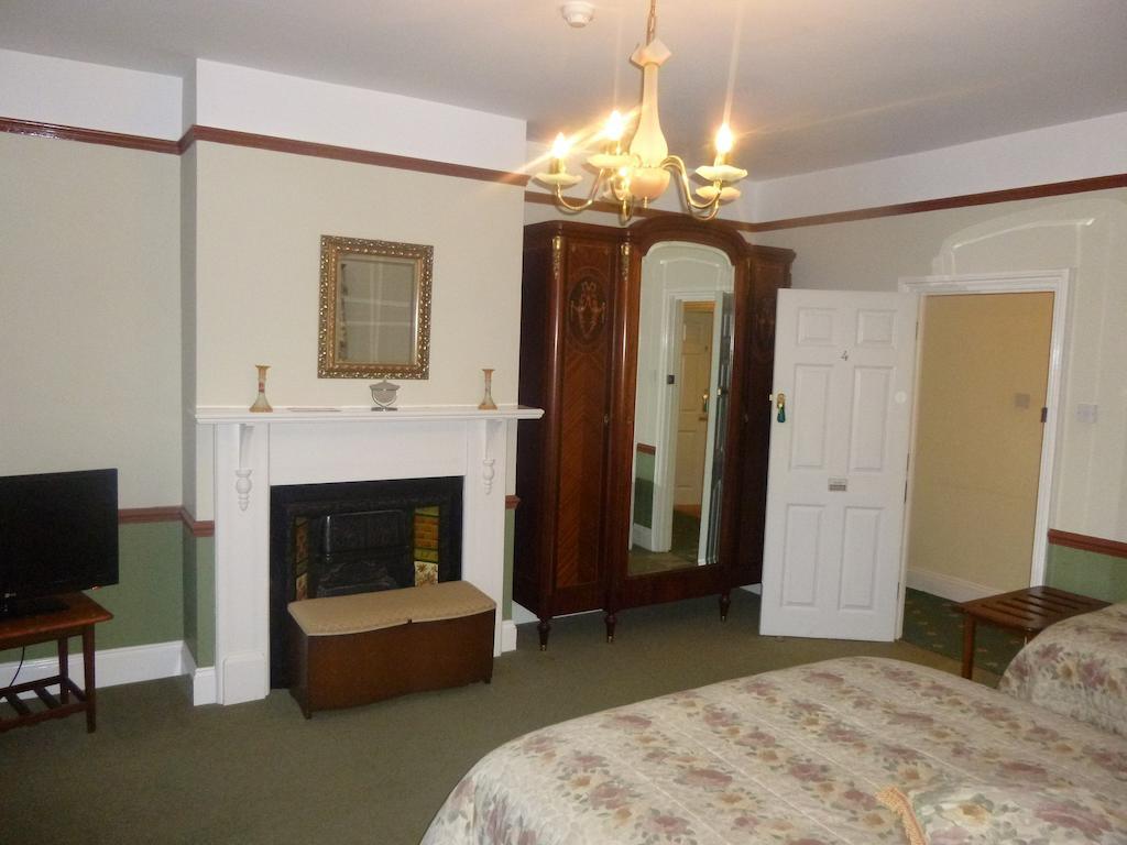 Leadon House Hotel Ledbury Room photo